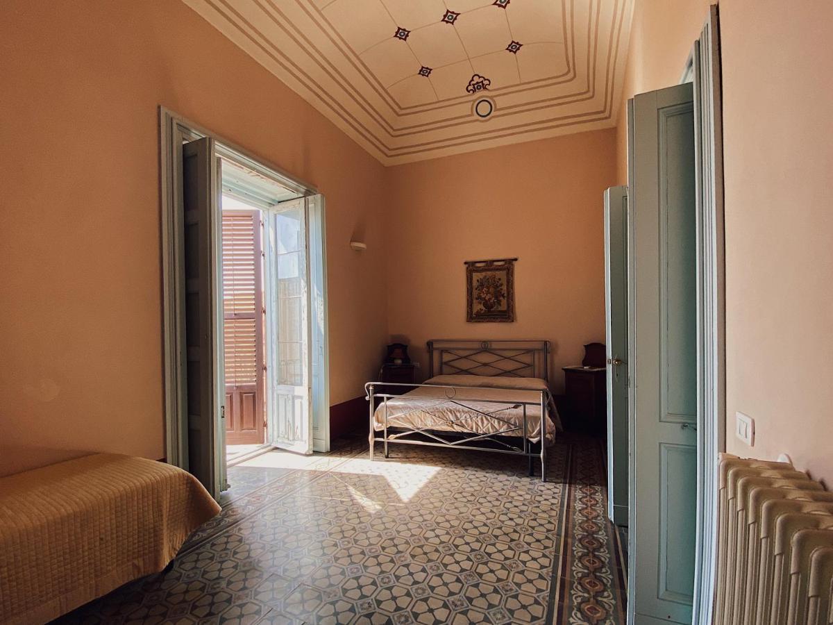 Aparthotel Palazzo Gambuzza Ispica Exteriér fotografie