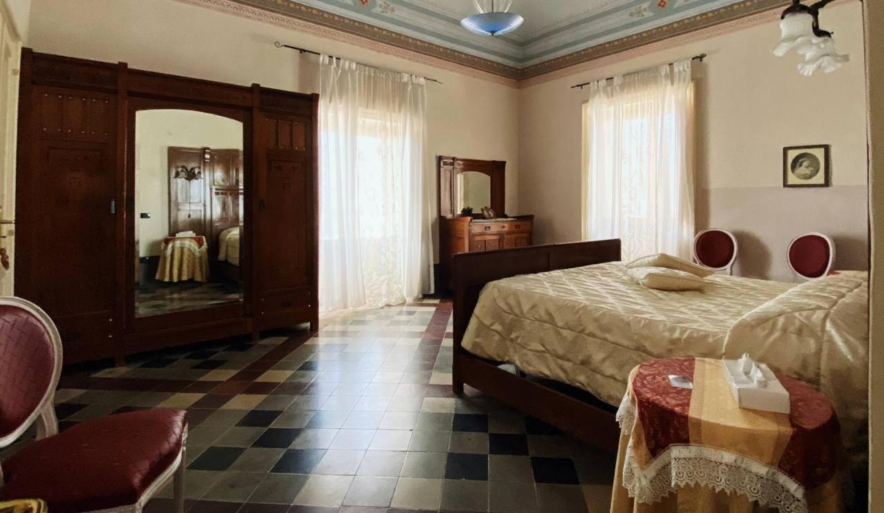 Aparthotel Palazzo Gambuzza Ispica Exteriér fotografie