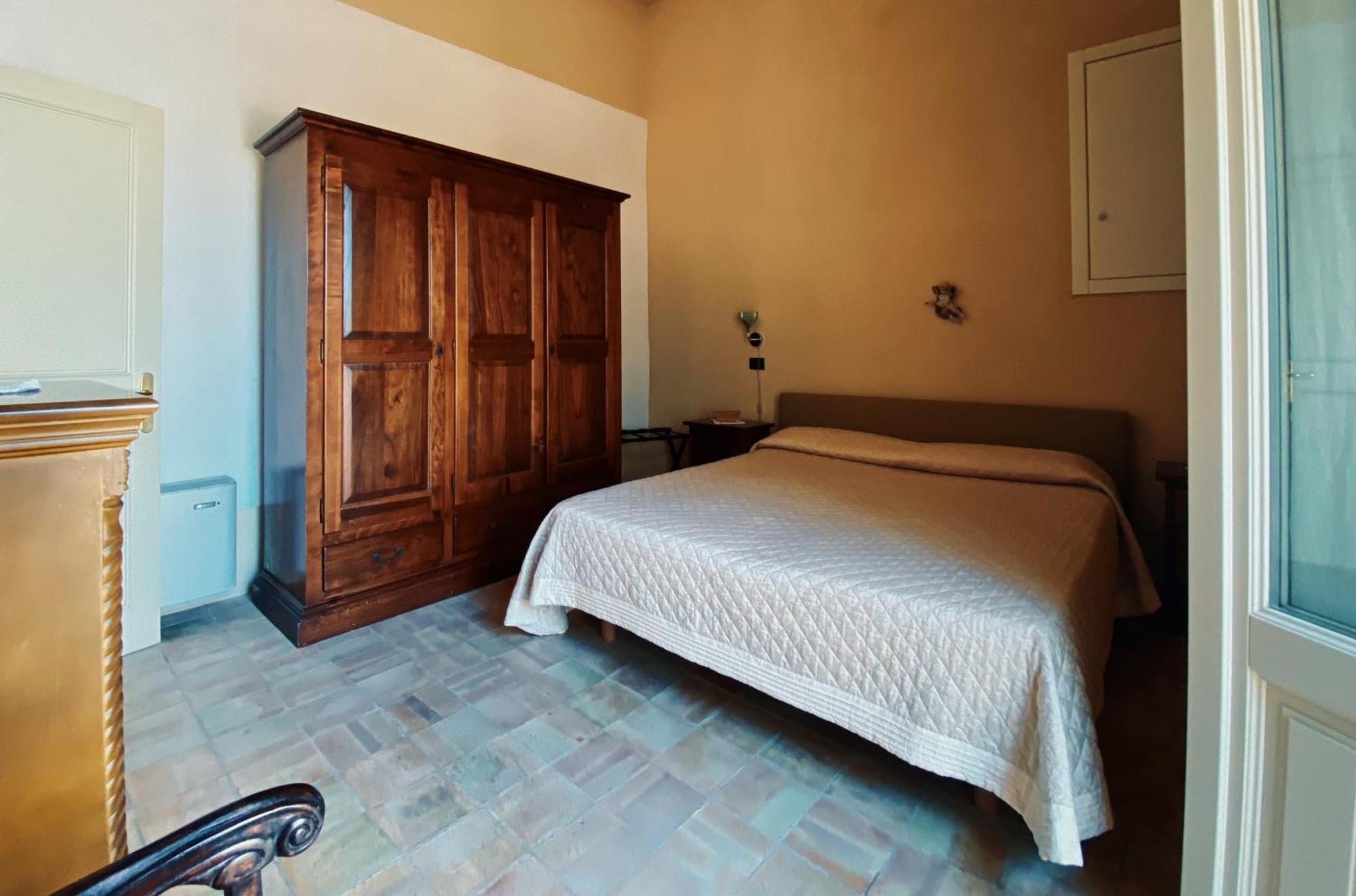 Aparthotel Palazzo Gambuzza Ispica Pokoj fotografie