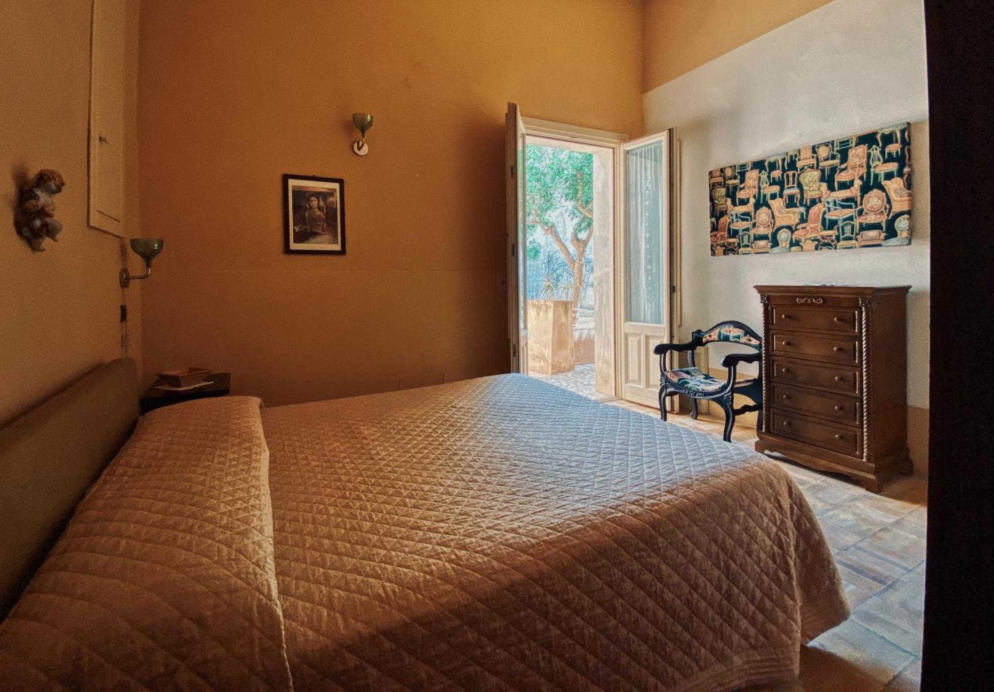 Aparthotel Palazzo Gambuzza Ispica Pokoj fotografie