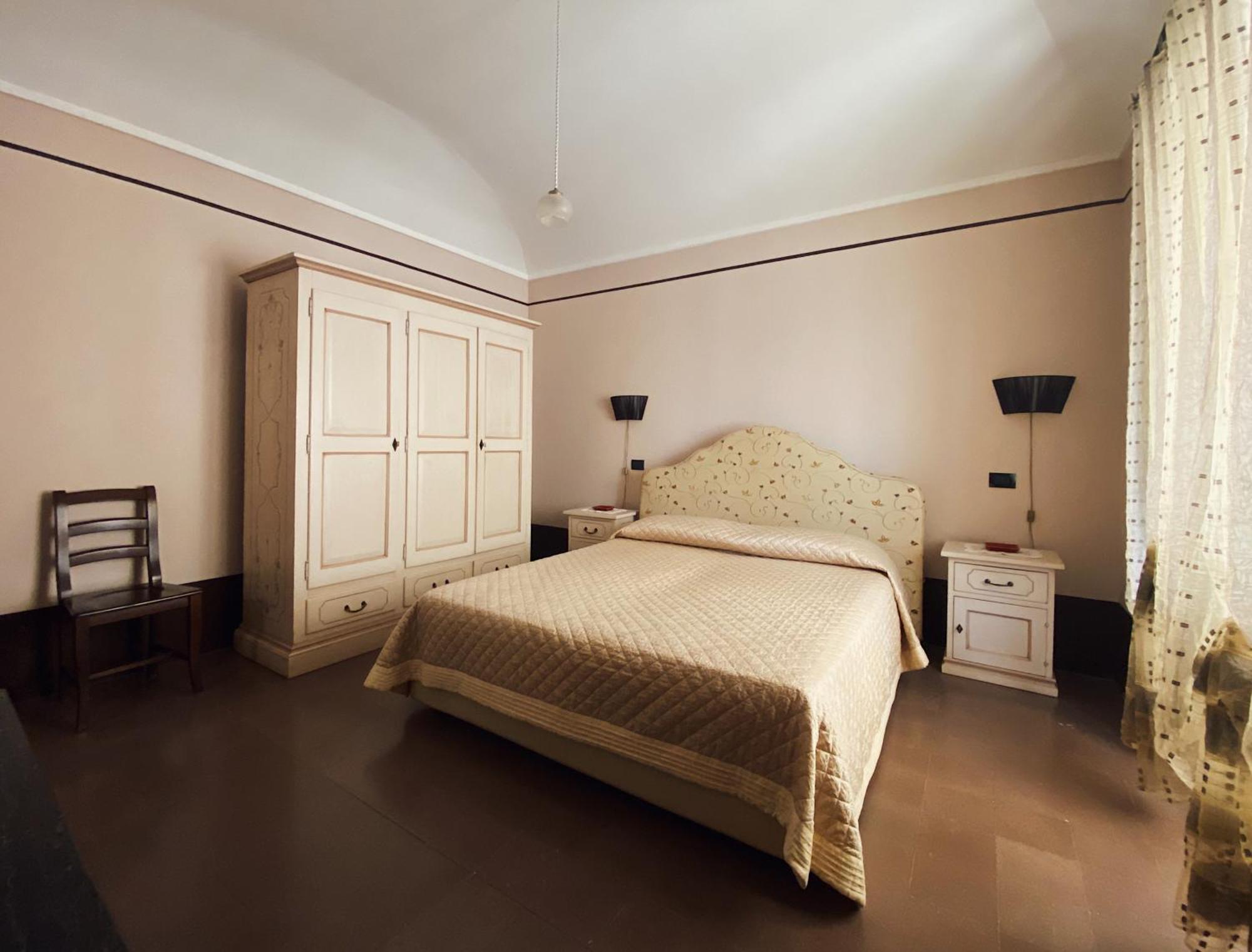 Aparthotel Palazzo Gambuzza Ispica Pokoj fotografie