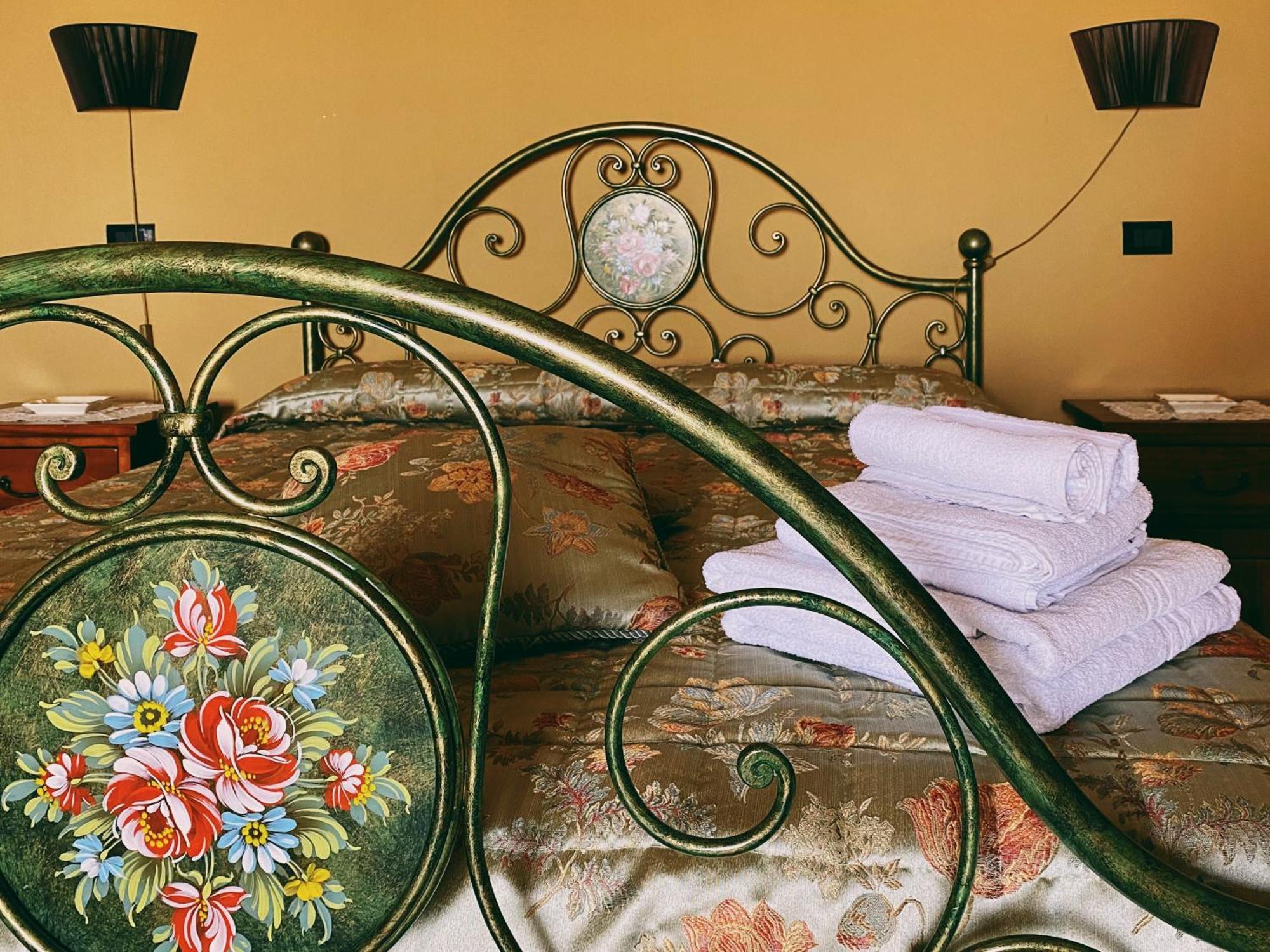 Aparthotel Palazzo Gambuzza Ispica Pokoj fotografie